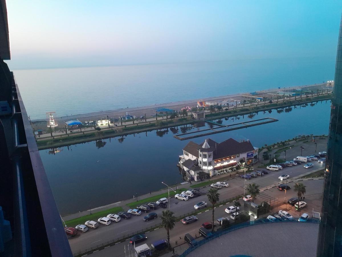 Smart Aparthotel Orbi City Batumi Zewnętrze zdjęcie