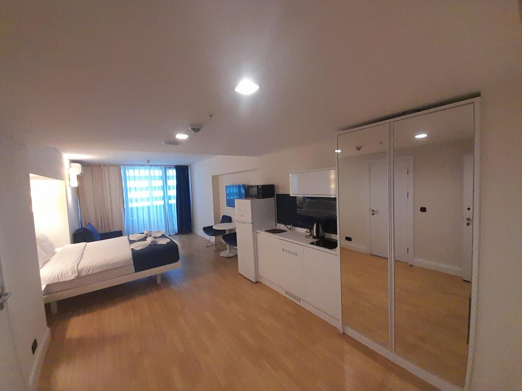 Smart Aparthotel Orbi City Batumi Zewnętrze zdjęcie