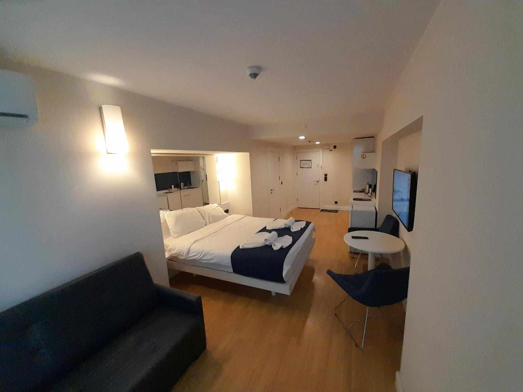 Smart Aparthotel Orbi City Batumi Pokój zdjęcie