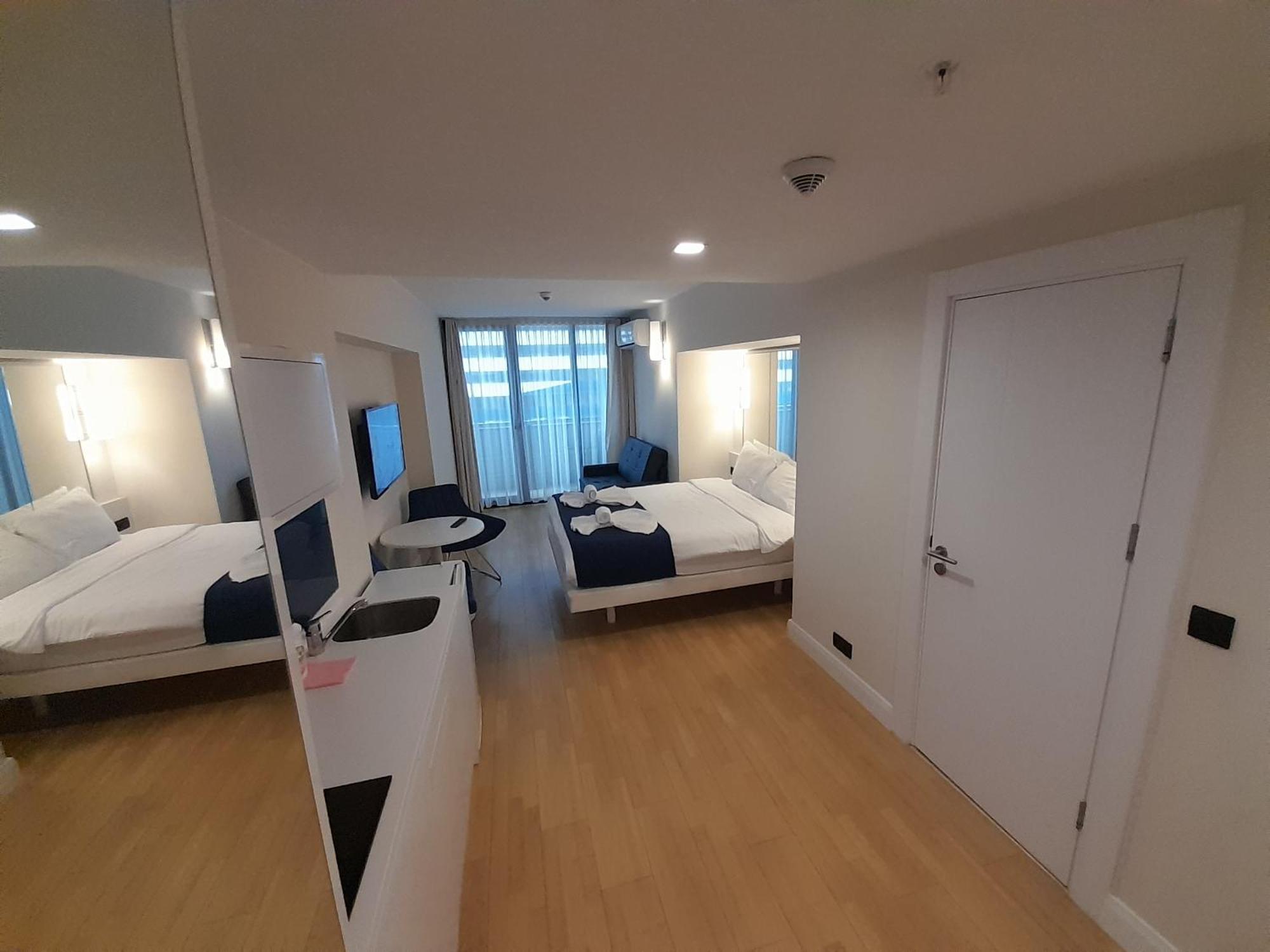 Smart Aparthotel Orbi City Batumi Pokój zdjęcie