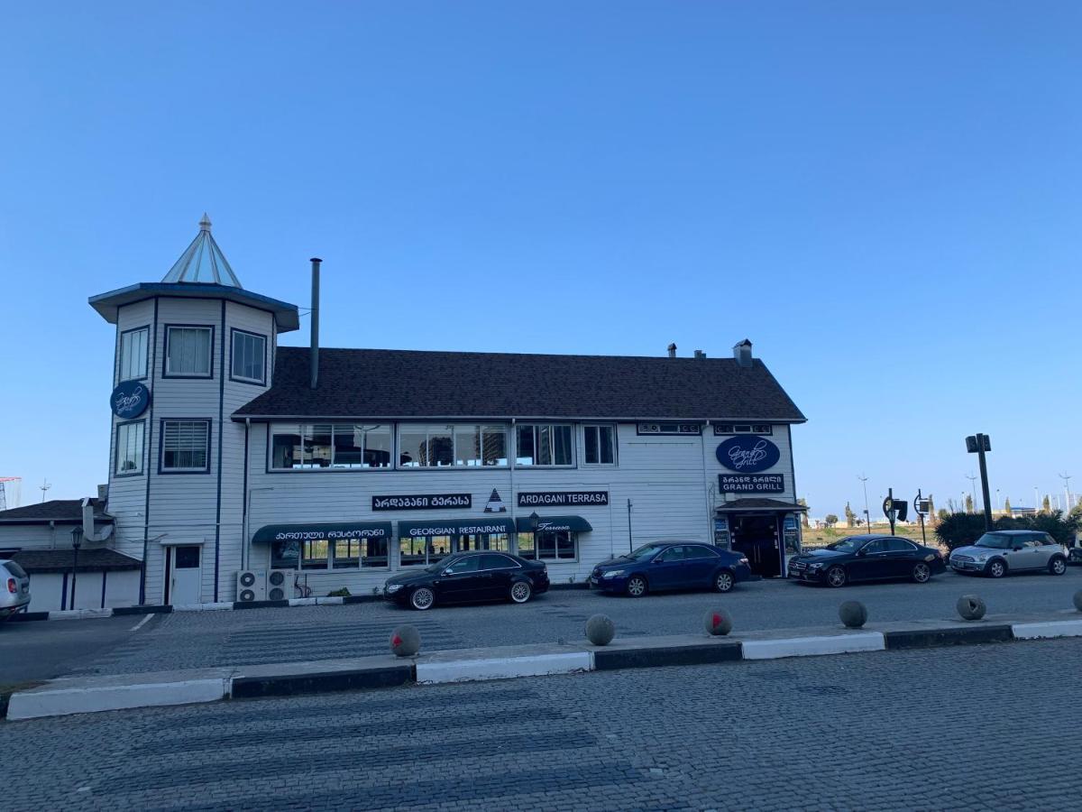 Smart Aparthotel Orbi City Batumi Zewnętrze zdjęcie